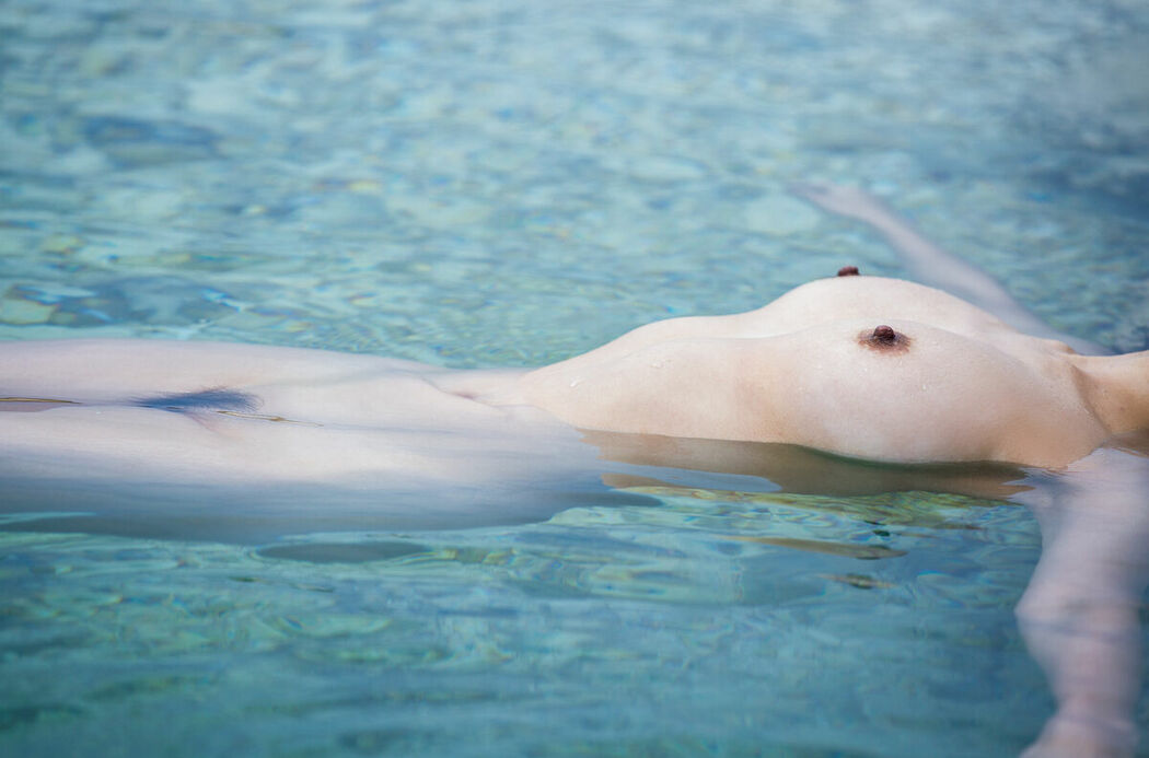 JP Someya Yuka 染谷有香 – 電子版56ページ増 写真集 This is the beginning Part01 (61P)