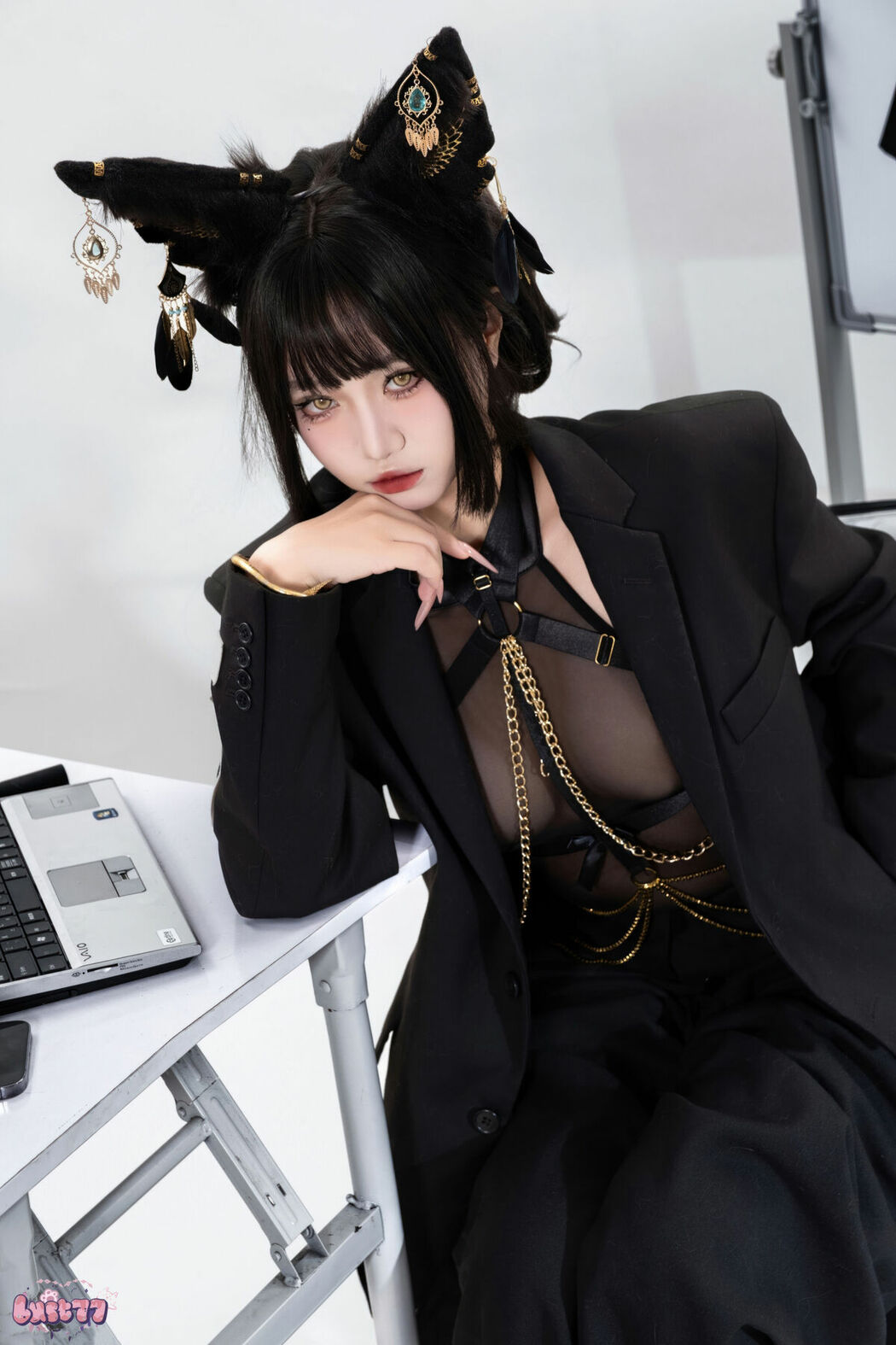 Coser@柒柒要乖哦 – 黑-阿努比斯 Part03 (57P)