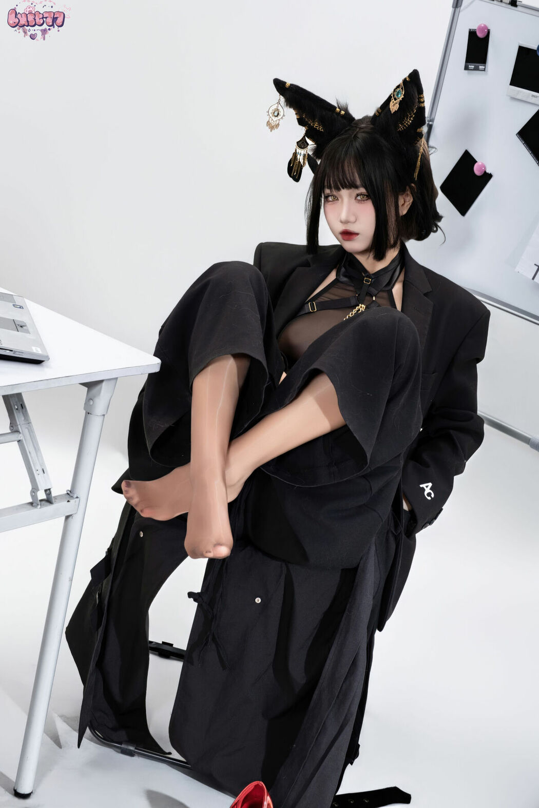 Coser@柒柒要乖哦 – 黑-阿努比斯 Part03 (57P)