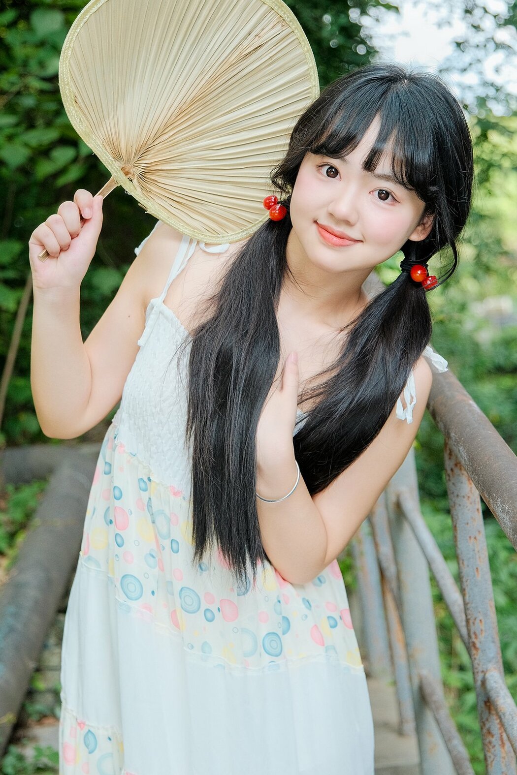 YiTuYu艺图语 Vol.10046 Xiao Li Hua Er (32P) Cover Photo