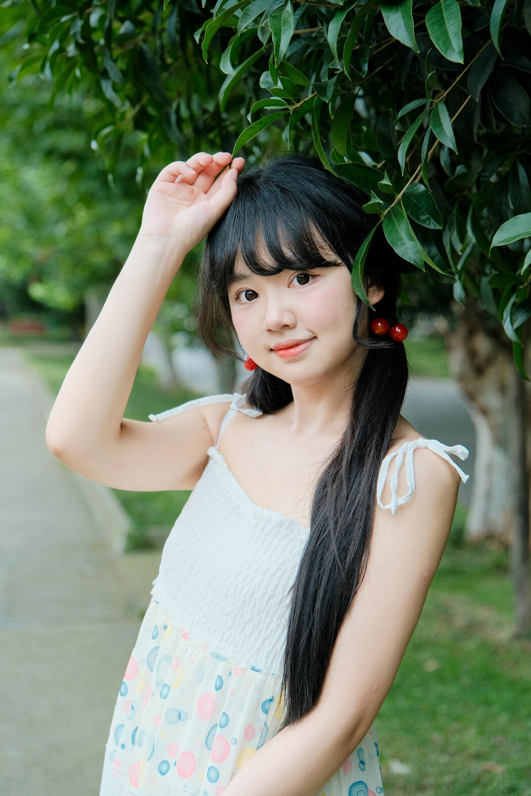YiTuYu艺图语 Vol.10046 Xiao Li Hua Er (32P)
