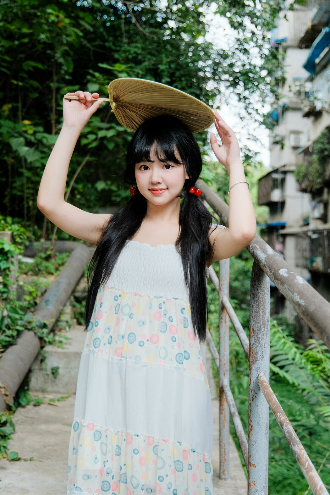 YiTuYu艺图语 Vol.10046 Xiao Li Hua Er (32P)