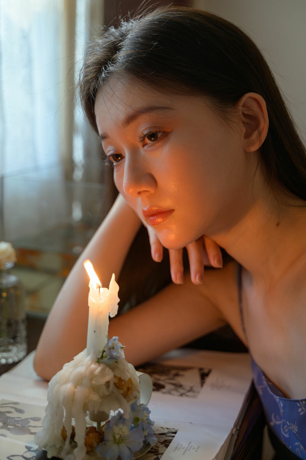 YiTuYu艺图语 Vol.10043 Xiao Yue (24P)