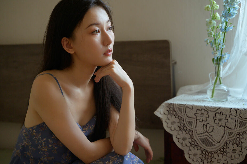 YiTuYu艺图语 Vol.10043 Xiao Yue (24P)