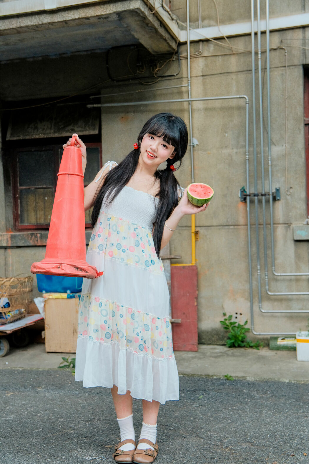 YiTuYu艺图语 Vol.10046 Xiao Li Hua Er (32P)