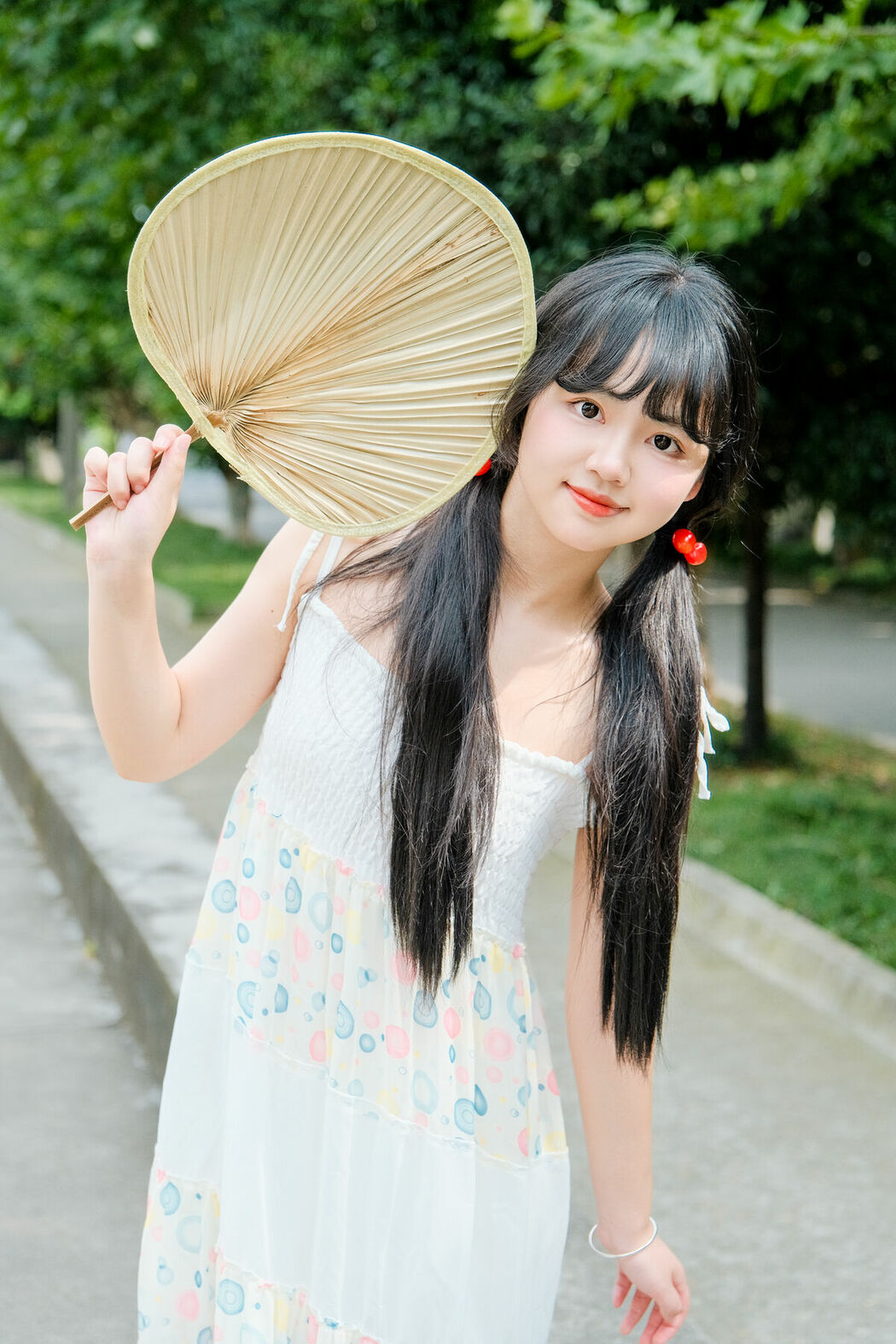 YiTuYu艺图语 Vol.10046 Xiao Li Hua Er (32P)
