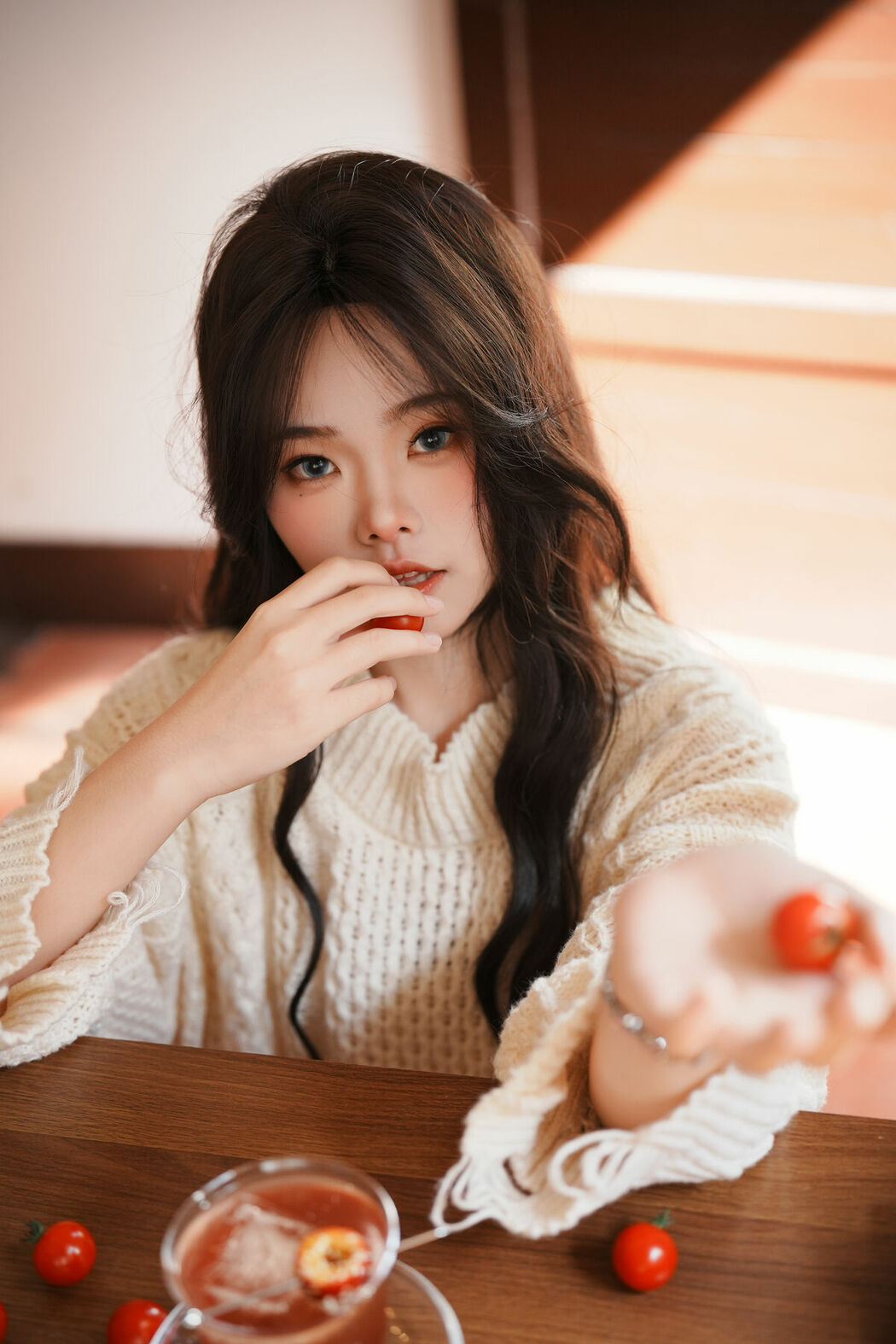 YiTuYu艺图语 Vol.10049 Le Di (14P)