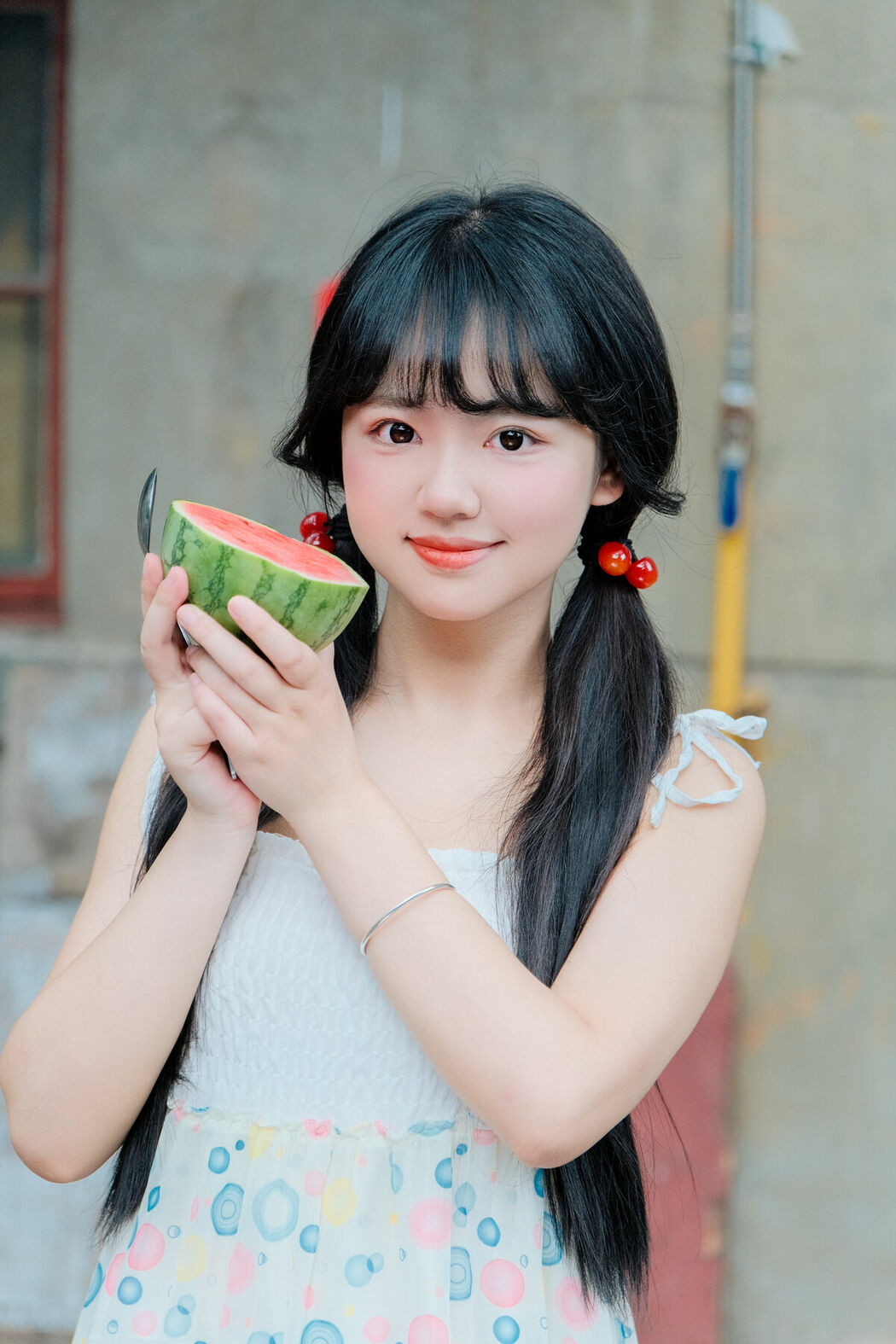 YiTuYu艺图语 Vol.10046 Xiao Li Hua Er (32P)