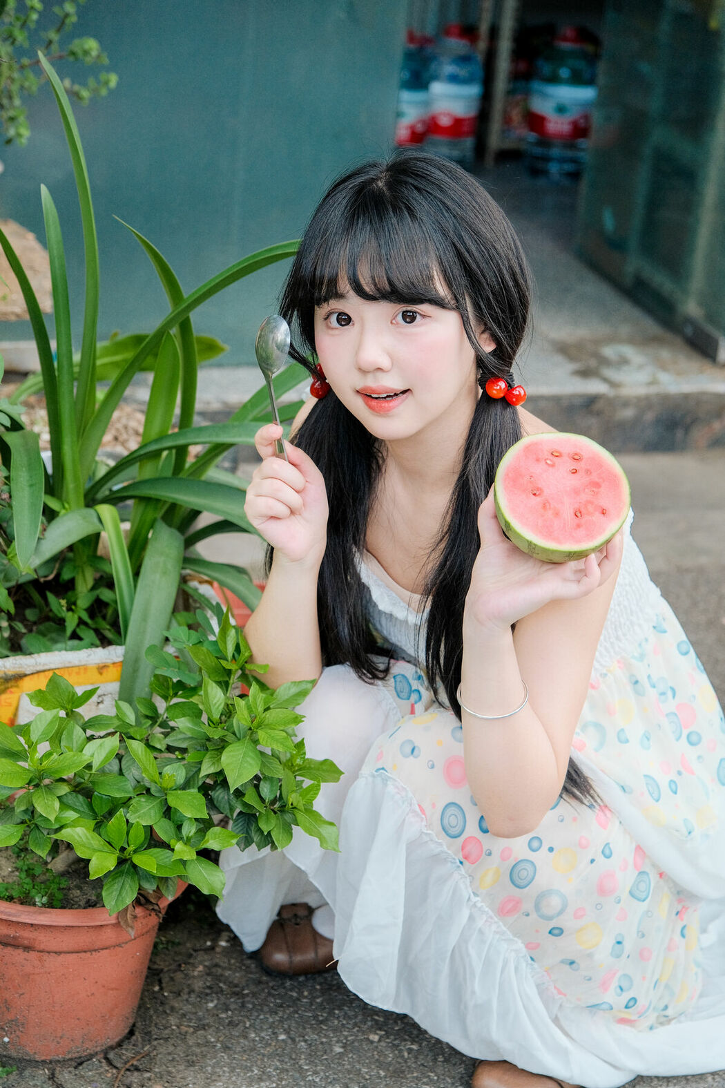 YiTuYu艺图语 Vol.10046 Xiao Li Hua Er (32P)