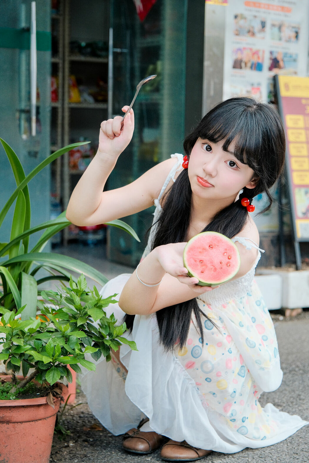 YiTuYu艺图语 Vol.10046 Xiao Li Hua Er (32P)