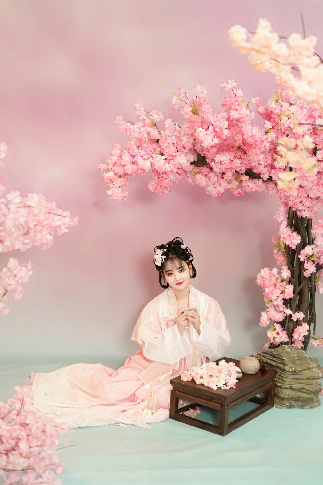 YiTuYu艺图语 Vol.10051 Zhu Ge (22P)