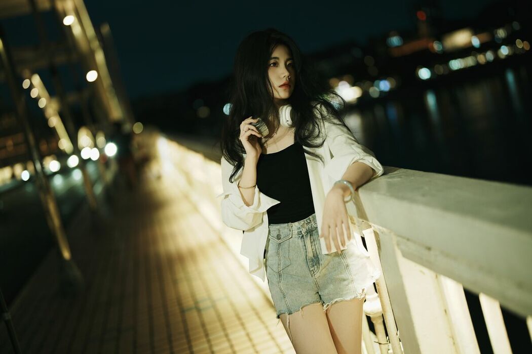 YiTuYu艺图语 Vol.10052 A Mie (17P)