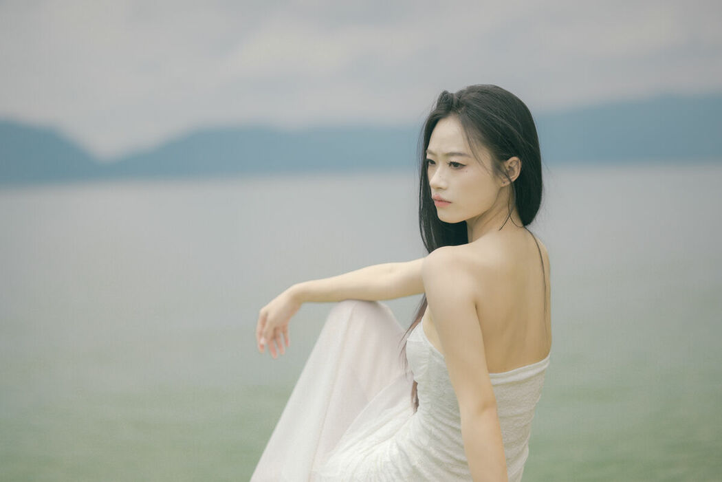 YiTuYu艺图语 Vol.10056 Xiao Yue (33P)
