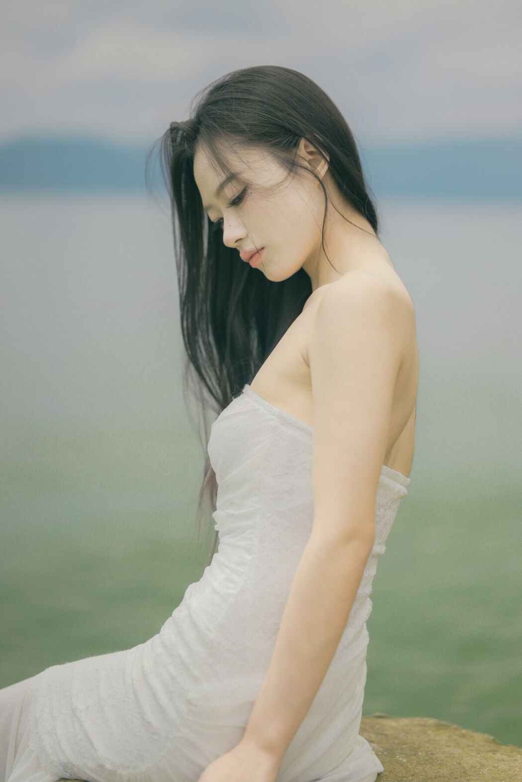YiTuYu艺图语 Vol.10056 Xiao Yue (33P)