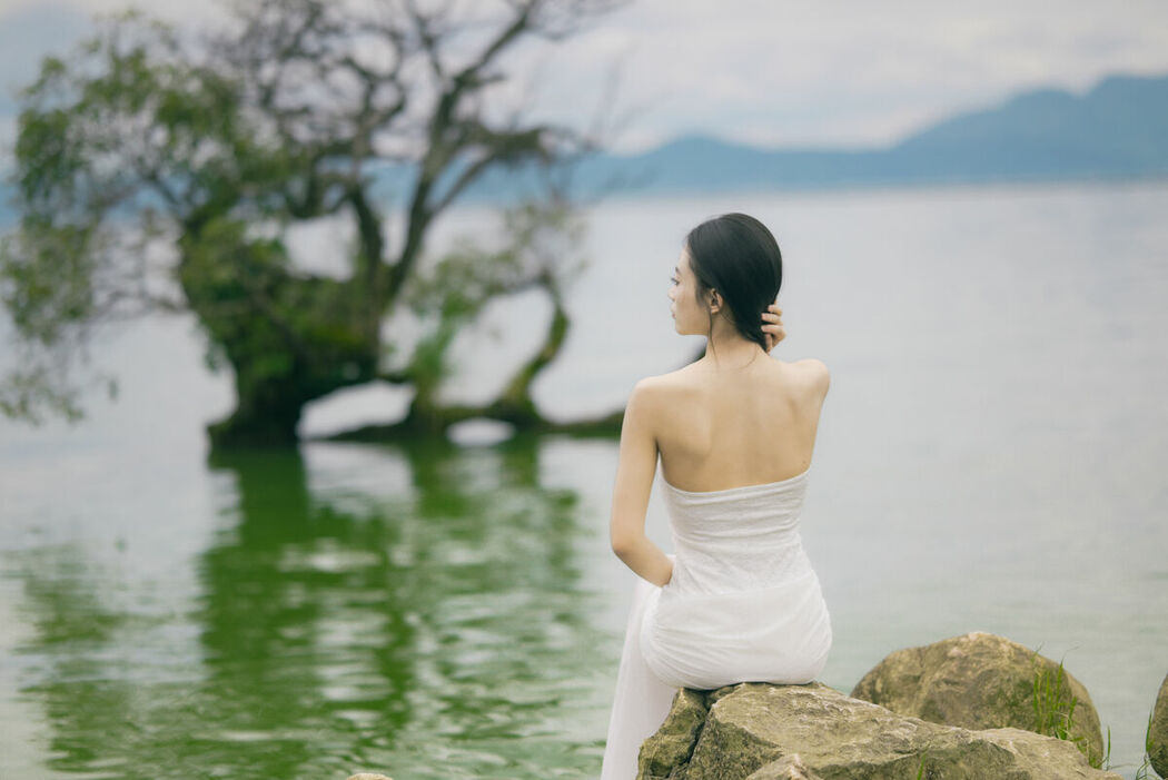 YiTuYu艺图语 Vol.10056 Xiao Yue (33P)