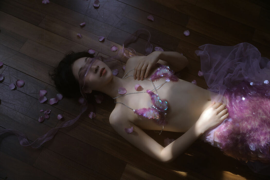 YiTuYu艺图语 Vol.10057 Lu Yi Er Er (14P)