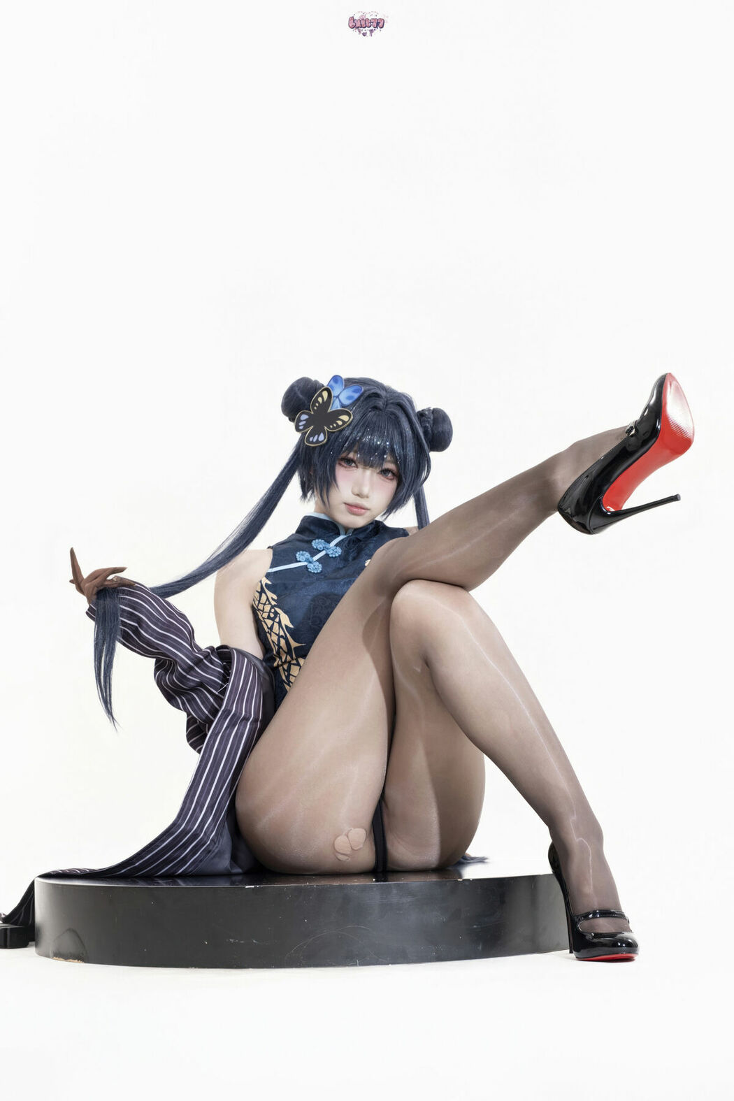 Coser@柒柒要乖哦 – 蔚蓝档案 妃咲原皮 Part01 (50P)