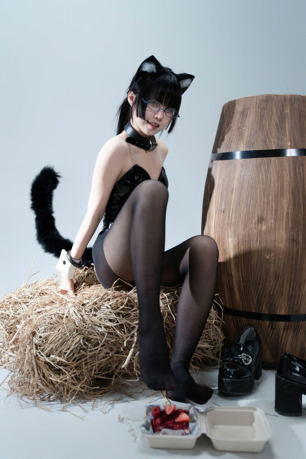 Coser@清水凪 – 猫说你可以吃蛋糕 Part02 (52P)