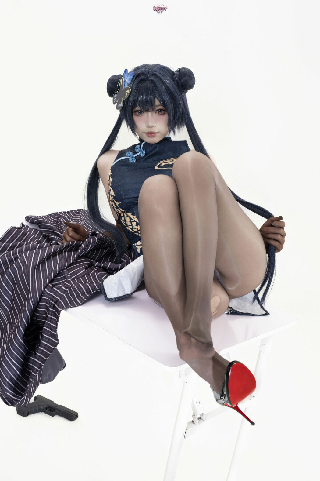 Coser@柒柒要乖哦 – 蔚蓝档案 妃咲原皮 Part02 (49P)