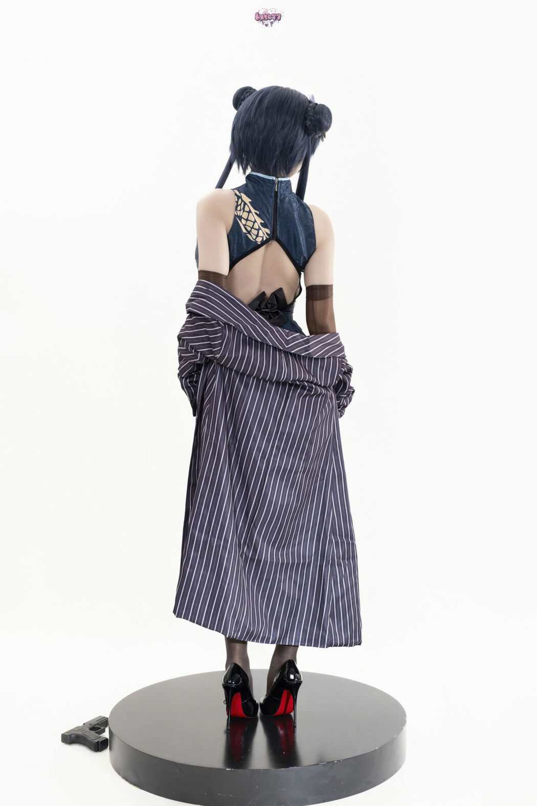 Coser@柒柒要乖哦 – 蔚蓝档案 妃咲原皮 Part01 (50P)