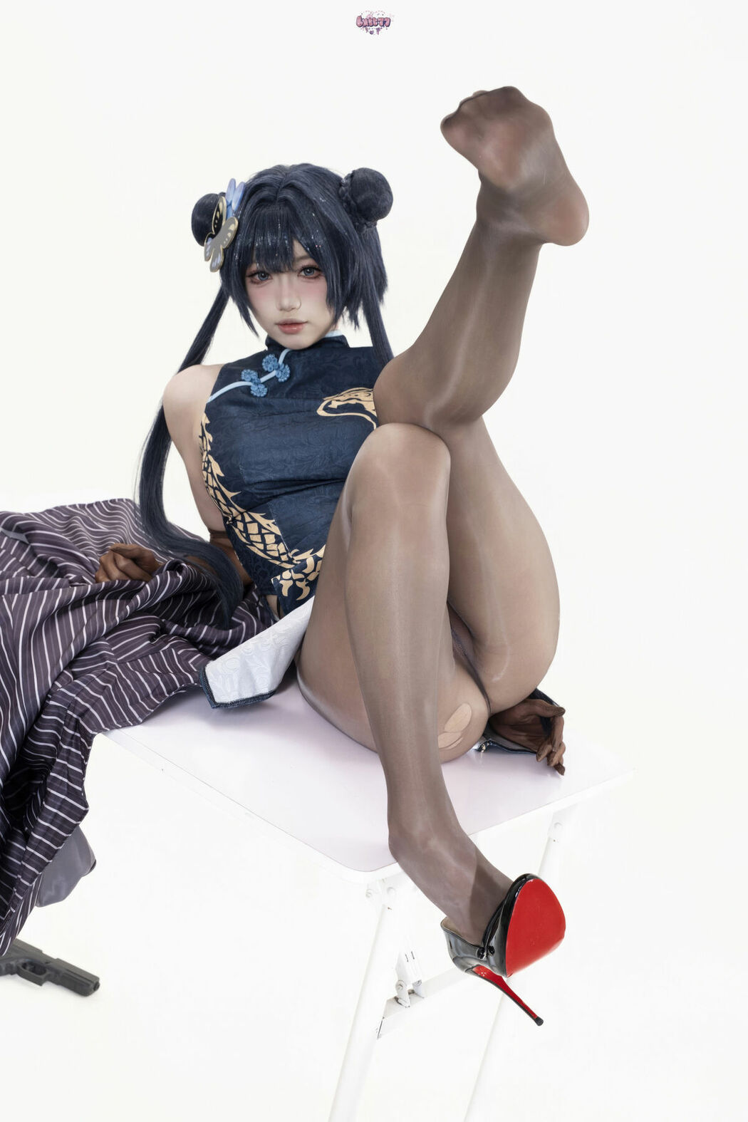 Coser@柒柒要乖哦 – 蔚蓝档案 妃咲原皮 Part02 (49P)