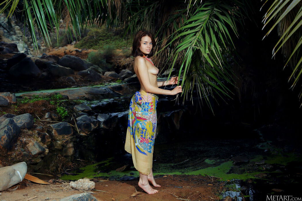 MetArt Keira Blue – Downstream (84P)