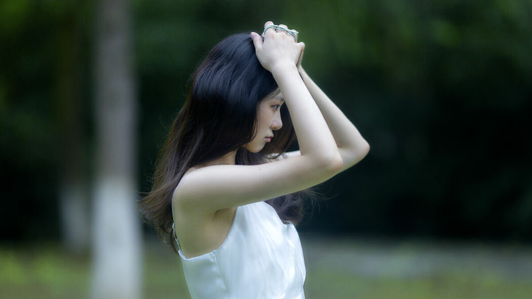 YiTuYu艺图语 Vol.10059 7012 (16P)
