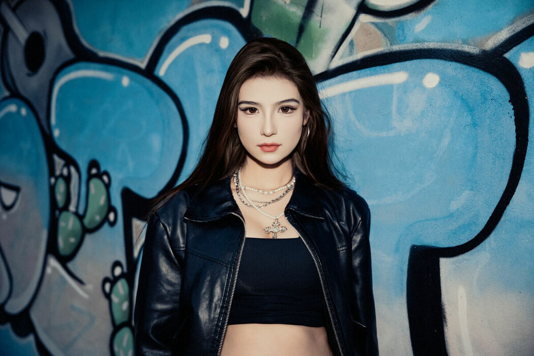 YiTuYu艺图语 Vol.10062 Mai Di (14P)