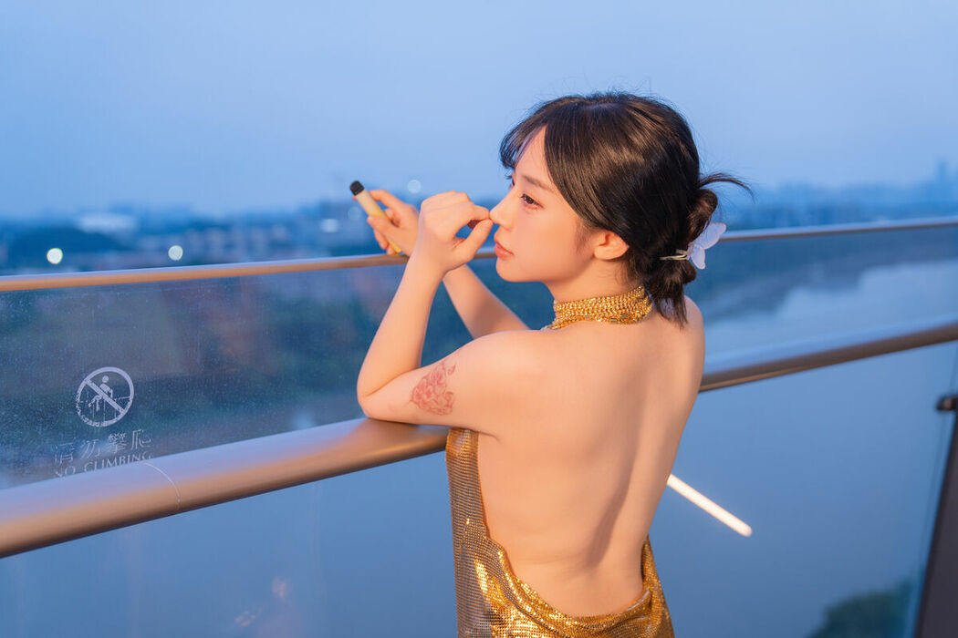 YiTuYu艺图语 Vol.10060 Yi Yuan Tong Xue Jodie (53P)
