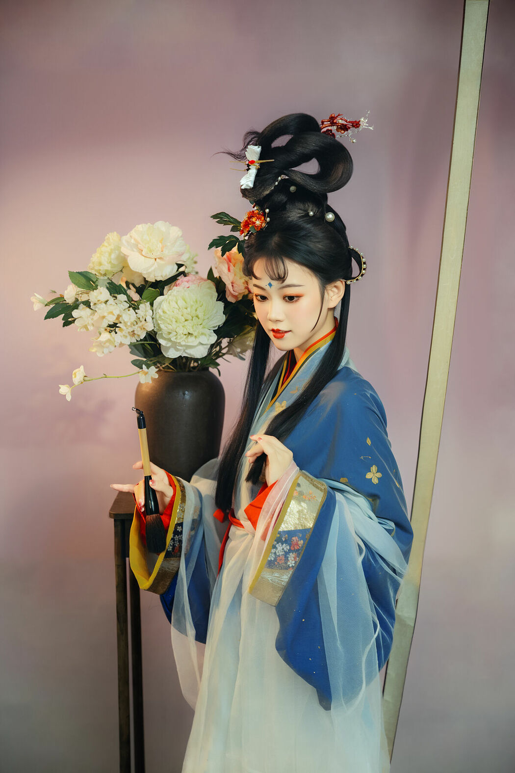 YiTuYu艺图语 Vol.10064 Wu Qi (17P)
