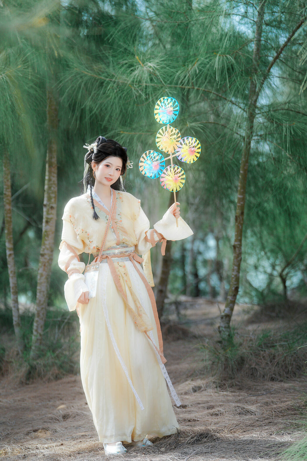 YiTuYu艺图语 Vol.10065 Wo De Xiao Zhu Li (34P)