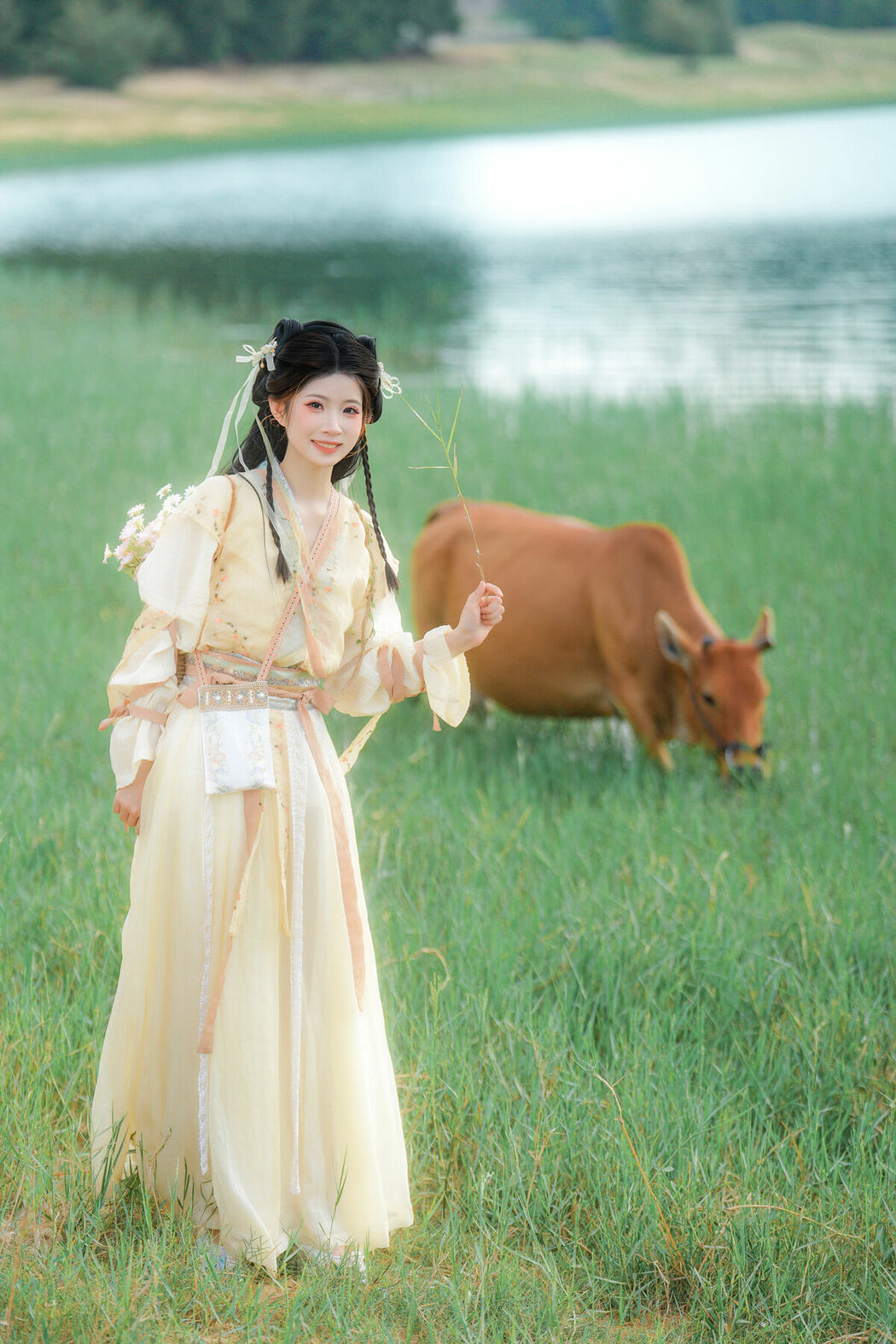 YiTuYu艺图语 Vol.10065 Wo De Xiao Zhu Li (34P)