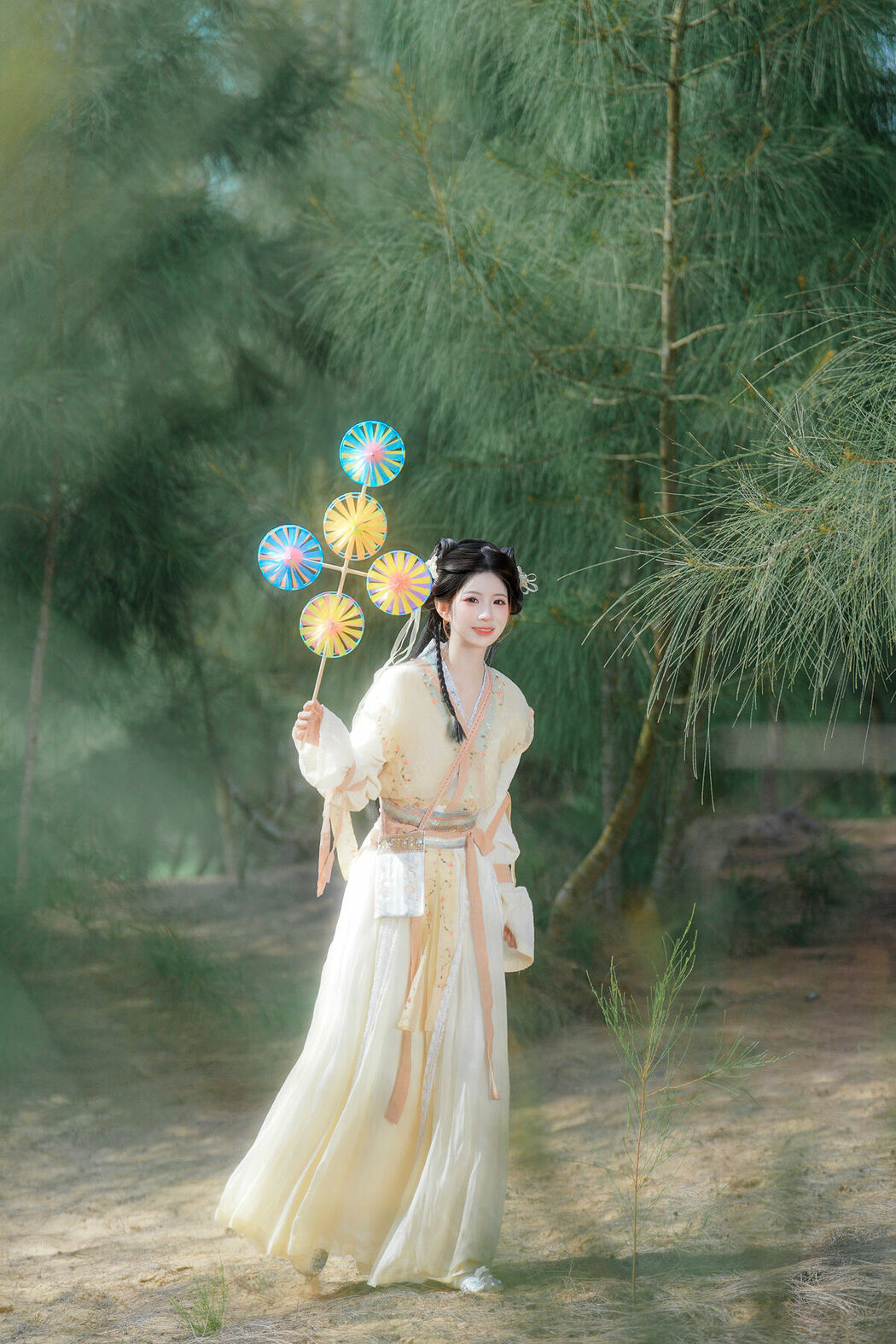 YiTuYu艺图语 Vol.10065 Wo De Xiao Zhu Li (34P)