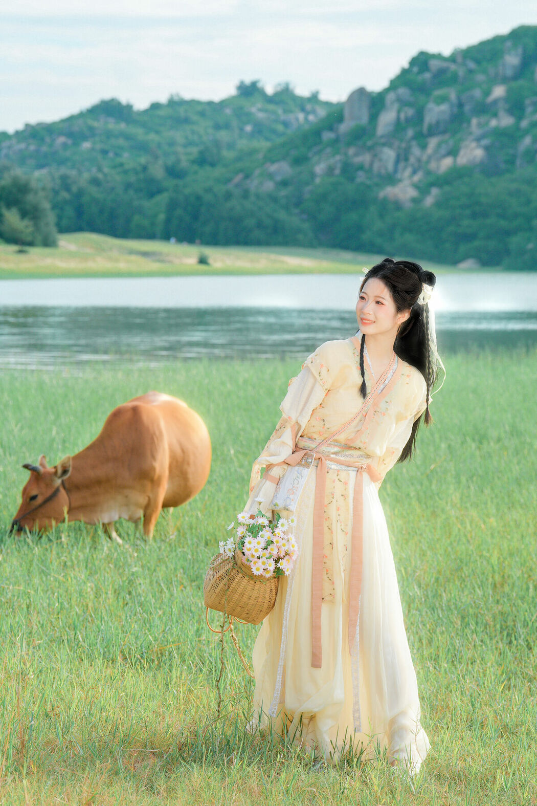 YiTuYu艺图语 Vol.10065 Wo De Xiao Zhu Li (34P)