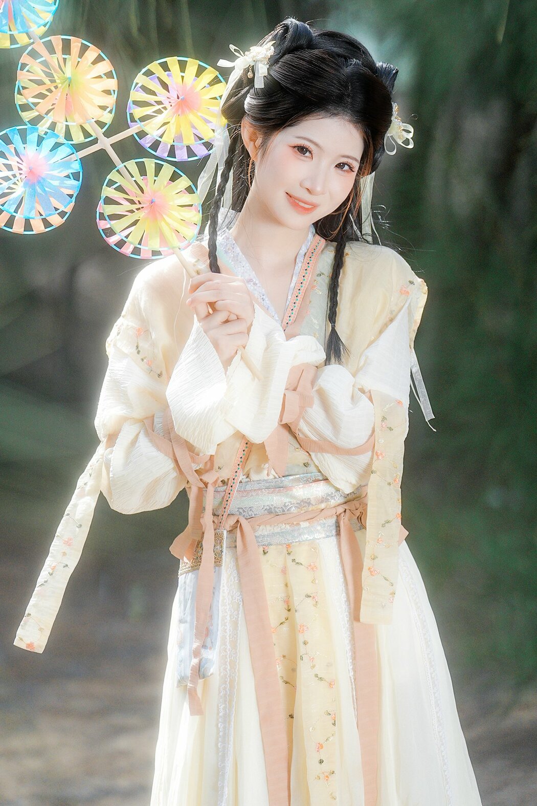 YiTuYu艺图语 Vol.10065 Wo De Xiao Zhu Li (34P) Cover Photo