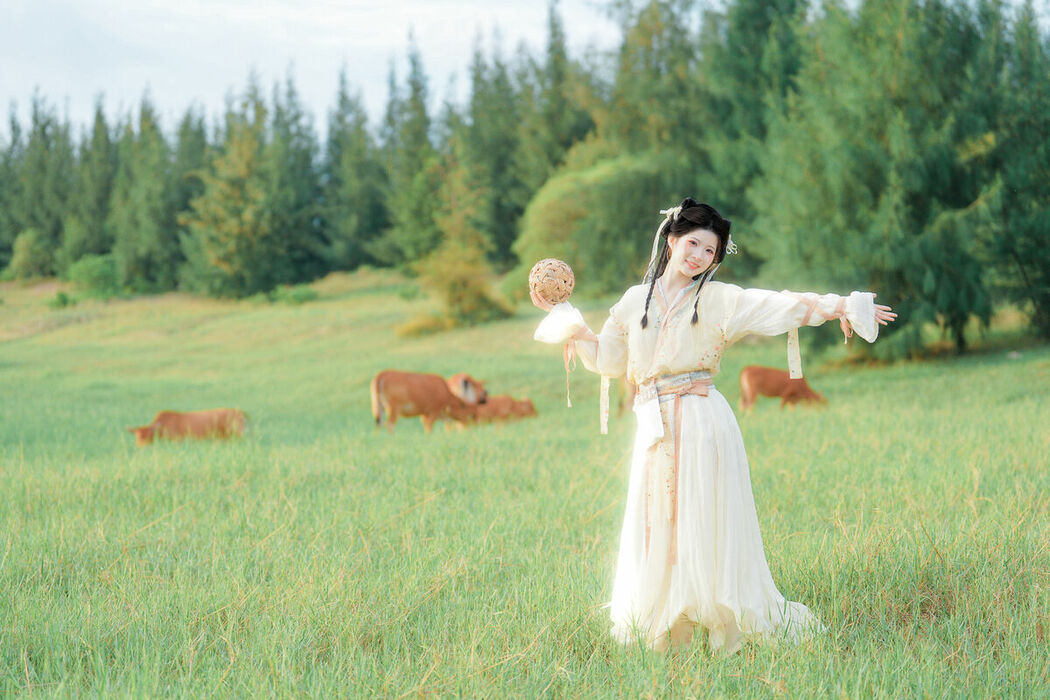YiTuYu艺图语 Vol.10065 Wo De Xiao Zhu Li (34P)