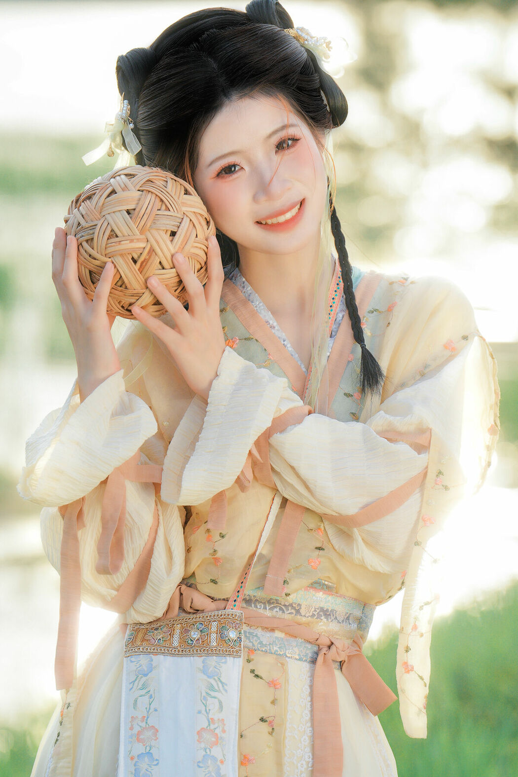 YiTuYu艺图语 Vol.10065 Wo De Xiao Zhu Li (34P)