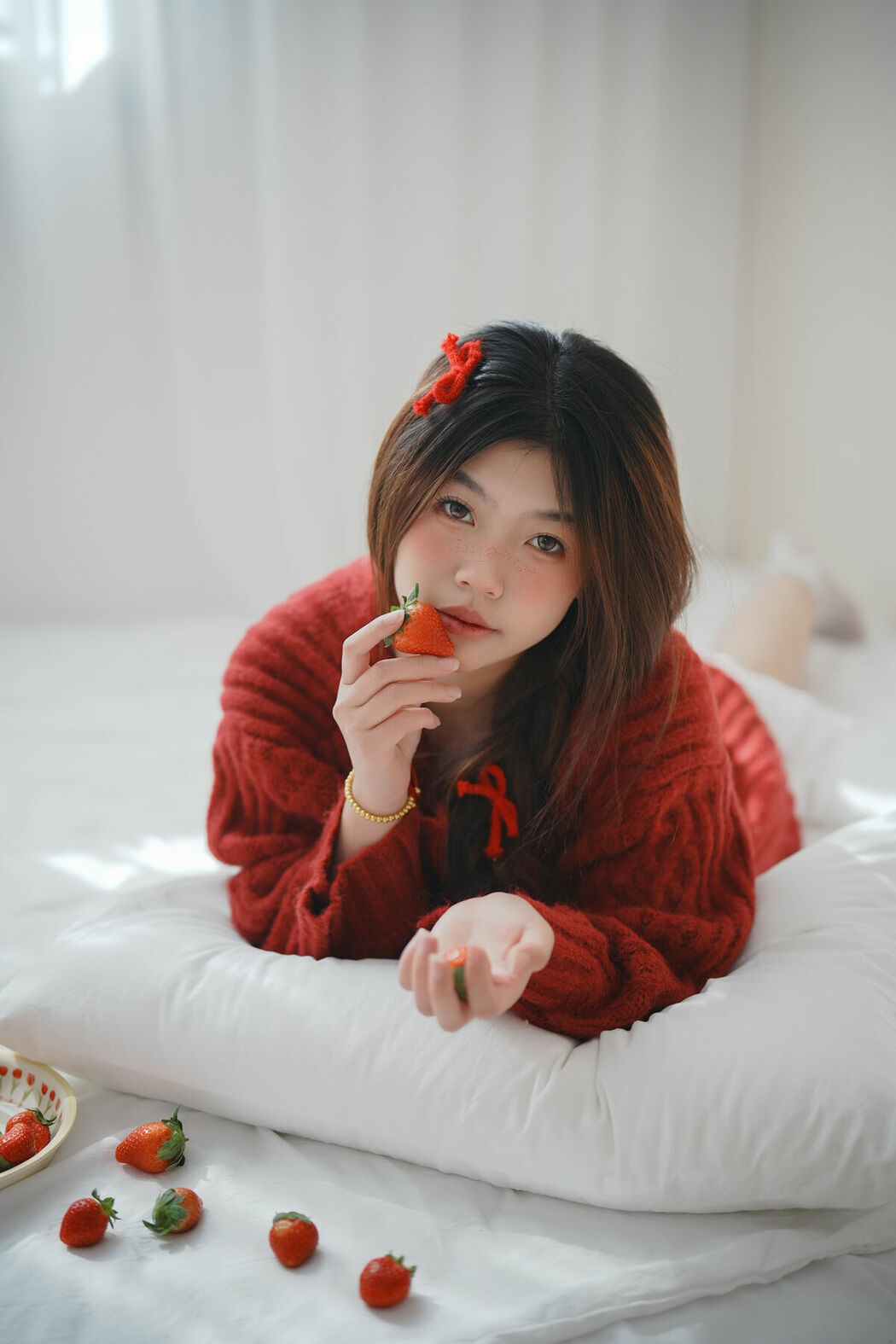 YiTuYu艺图语 Vol.10067 Jing Jing Yi (17P)