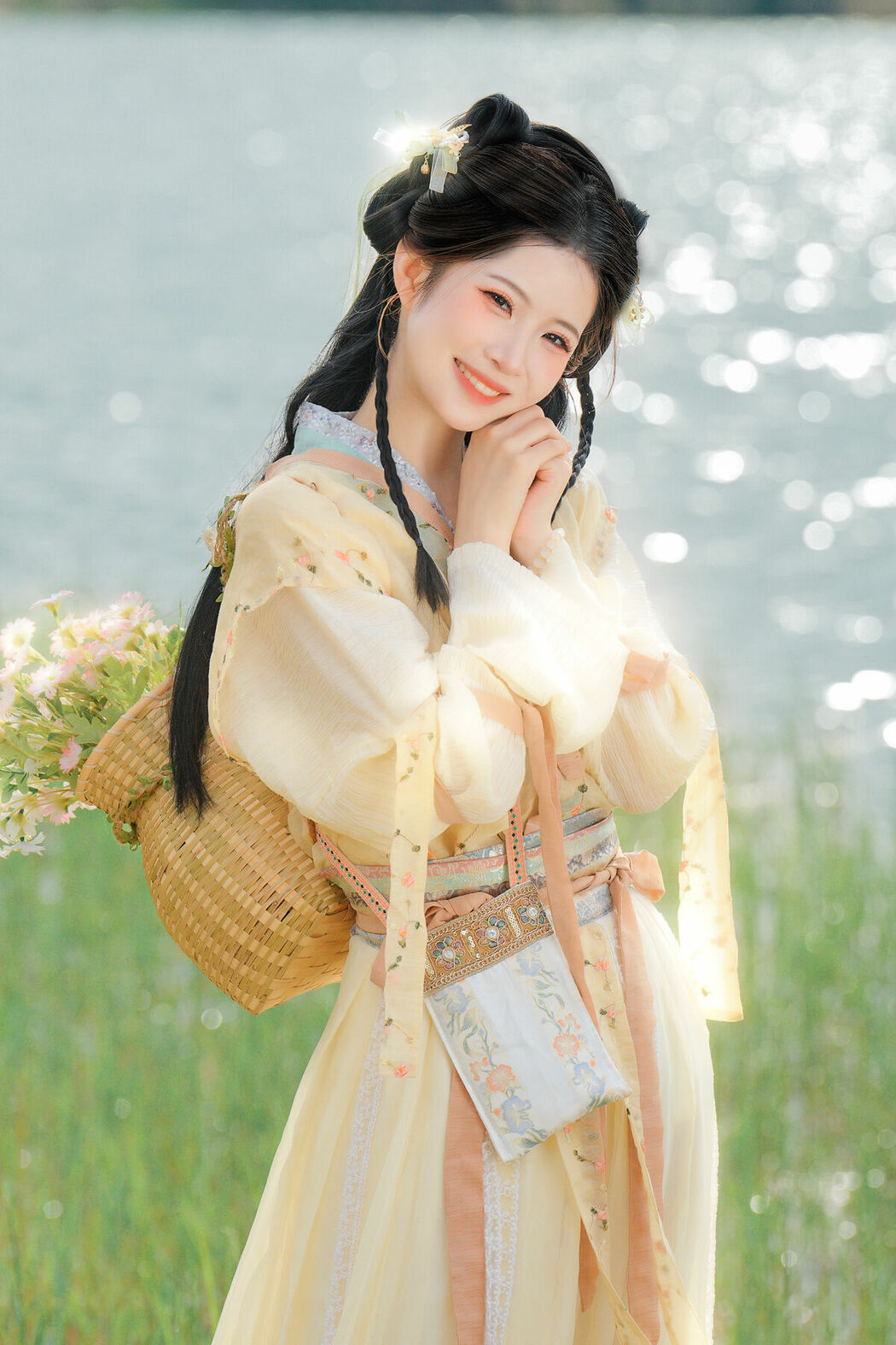 YiTuYu艺图语 Vol.10065 Wo De Xiao Zhu Li (34P)