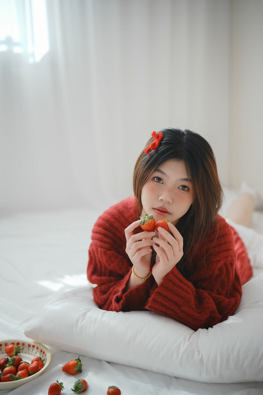 YiTuYu艺图语 Vol.10067 Jing Jing Yi (17P)