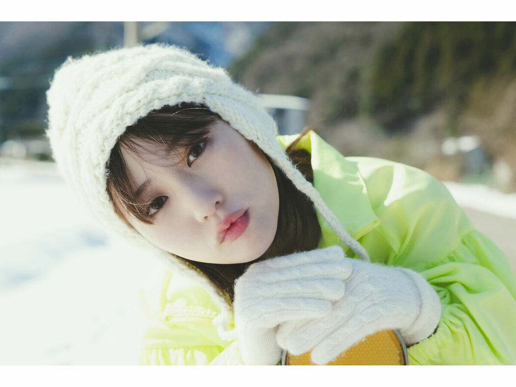 JP Miku Tanaka 田中美久 – ヤングガンガンデジタル限定写真集 銀世界 (68P)