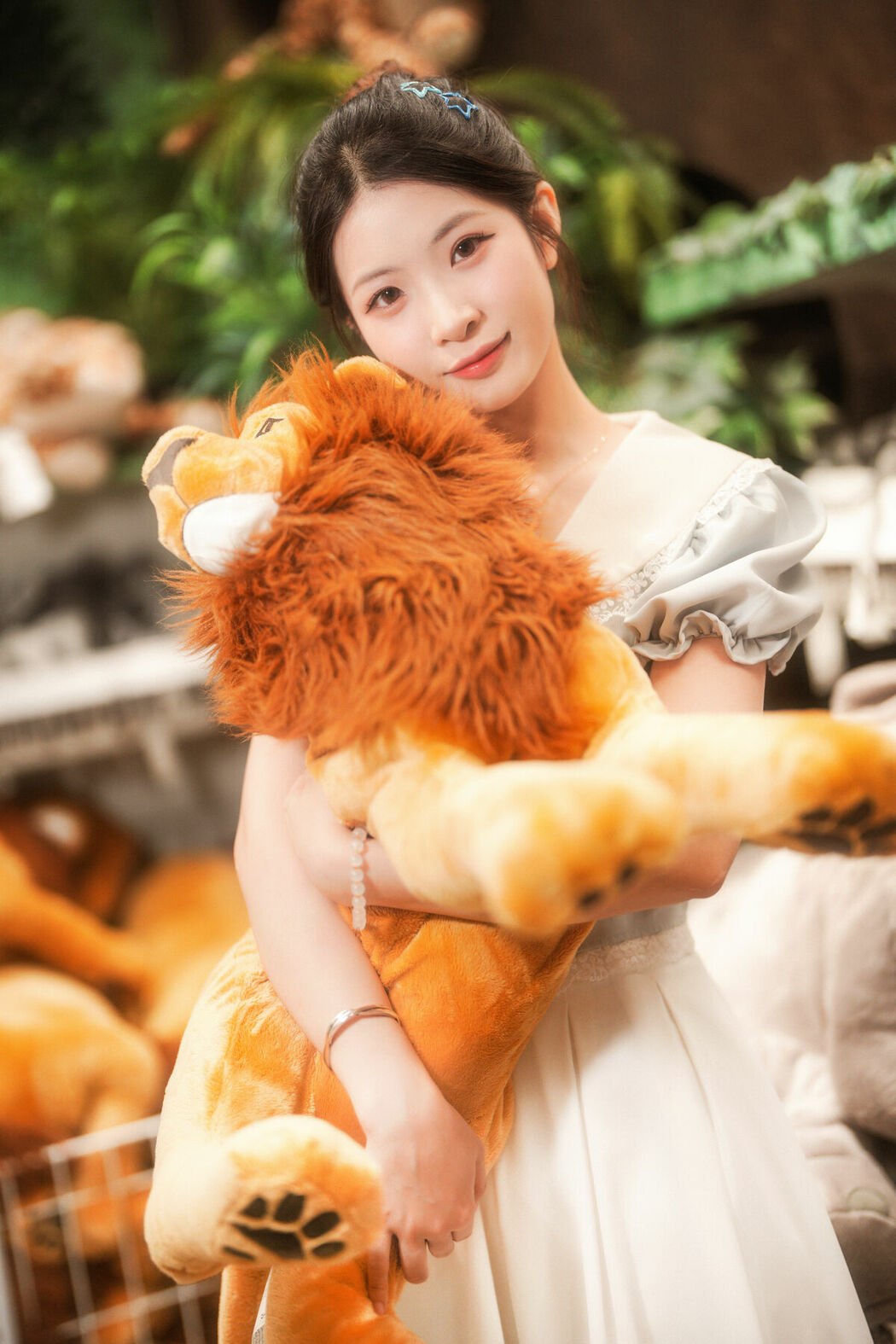 YiTuYu艺图语 Vol.10069 Wo De Xiao Zhu Li (43P)