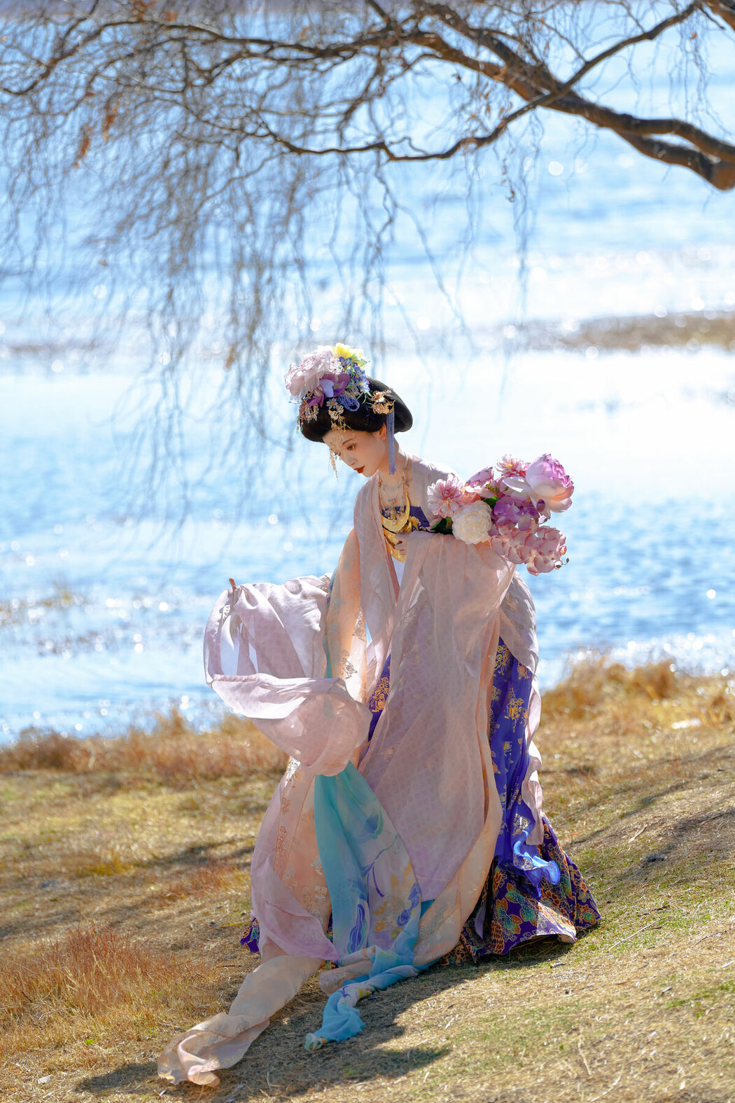 YiTuYu艺图语 Vol.10068 Tao Chi (14P)