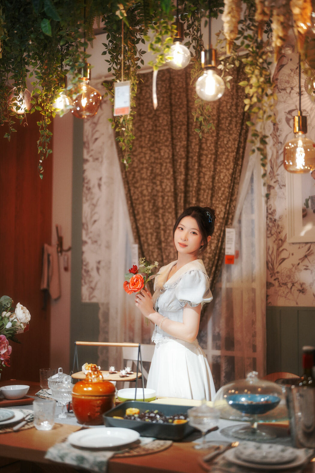 YiTuYu艺图语 Vol.10069 Wo De Xiao Zhu Li (43P)