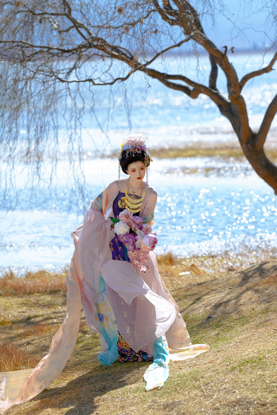 YiTuYu艺图语 Vol.10068 Tao Chi (14P)