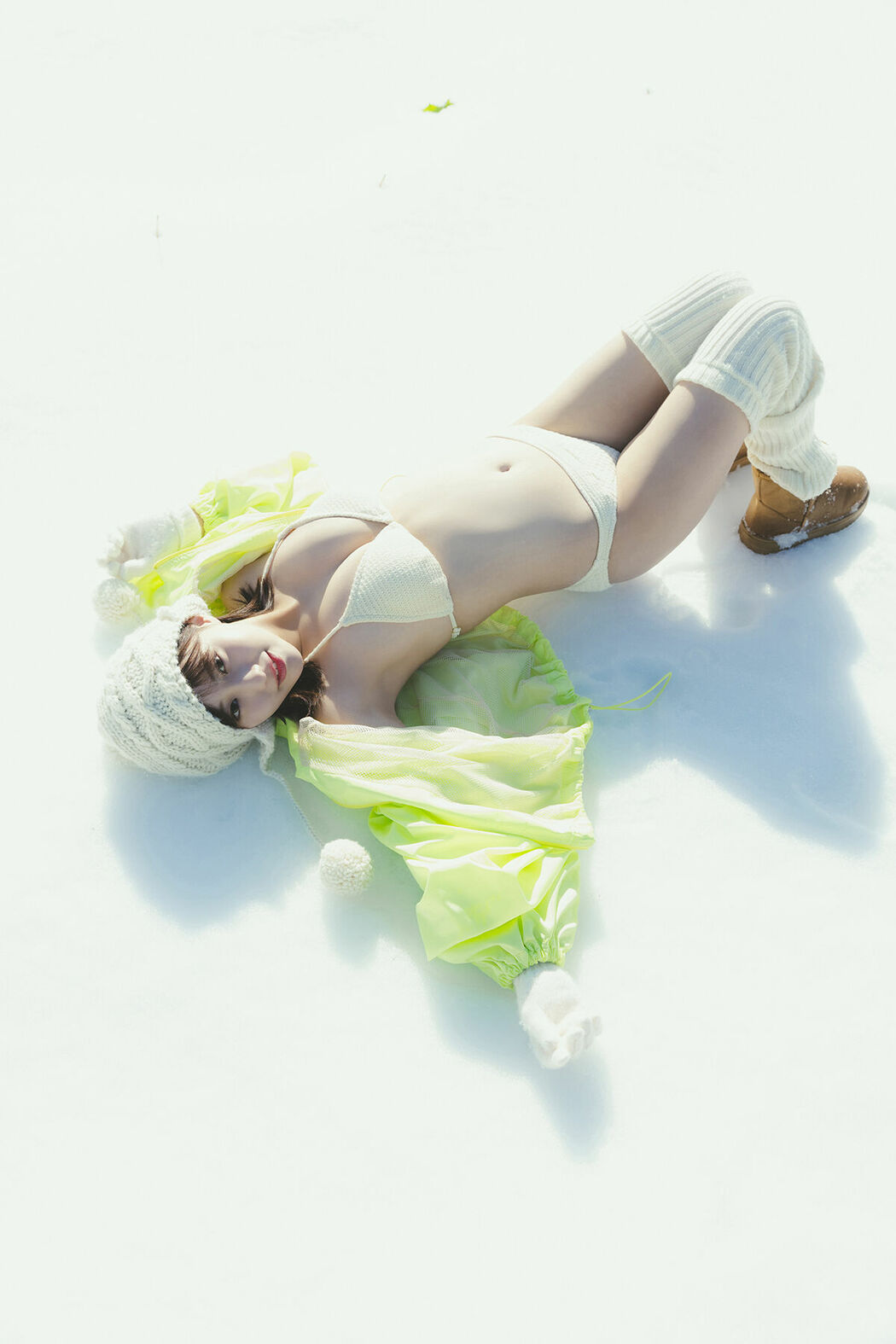 JP Miku Tanaka 田中美久 – ヤングガンガンデジタル限定写真集 銀世界 (68P)