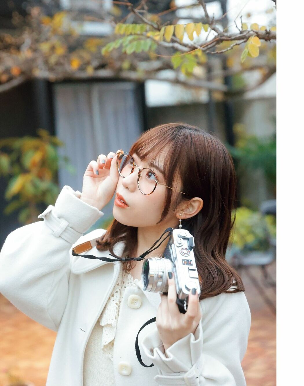 JP Sayuri Date 伊達さゆり – フォト And インタビューブック 置いてきた傘と地 Part01 (64P)