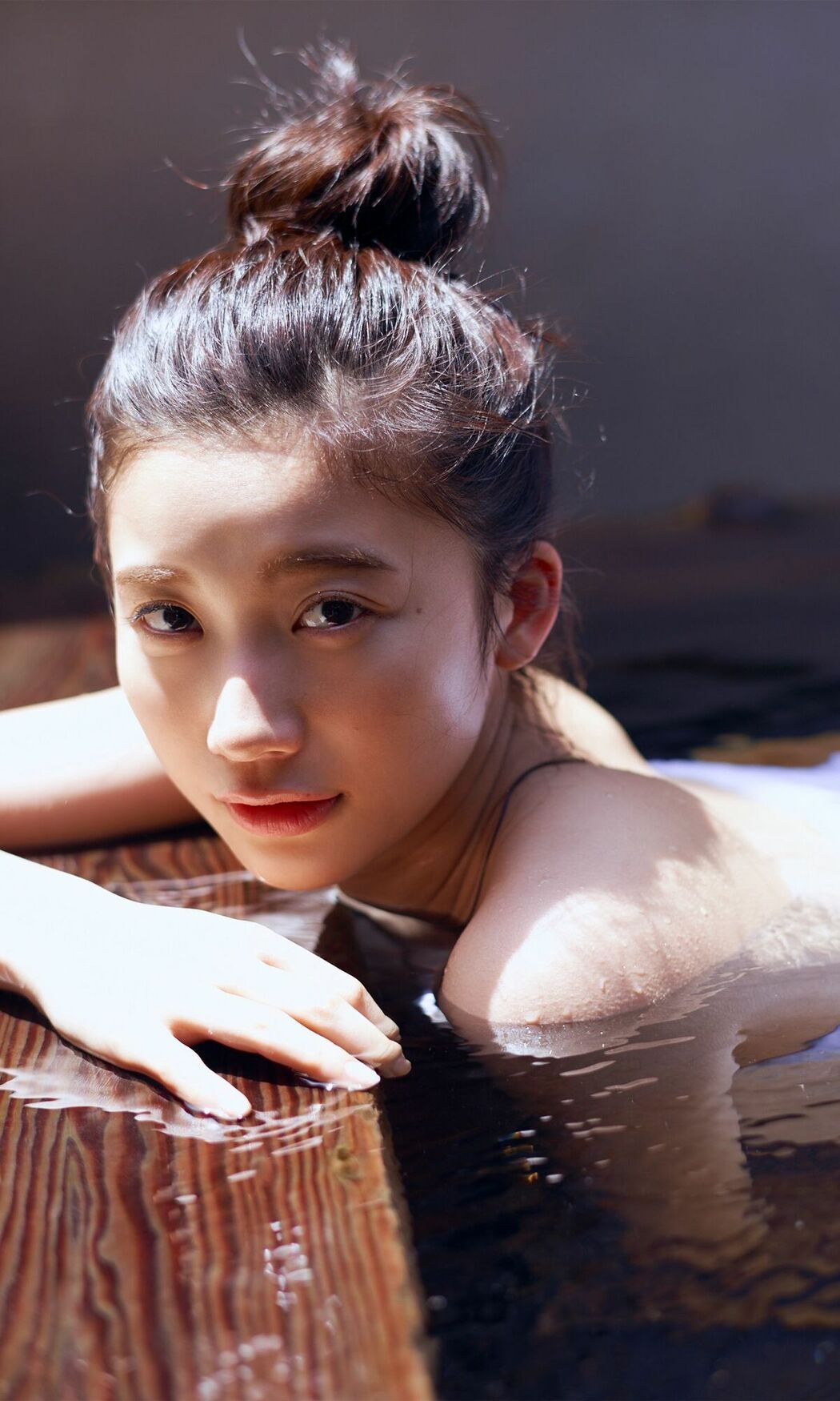 JP Yuka Ogura 小倉優香 – デジタル写真集 Yuka in Japan-izu- 週プレ PHOTO BOOK (51P)