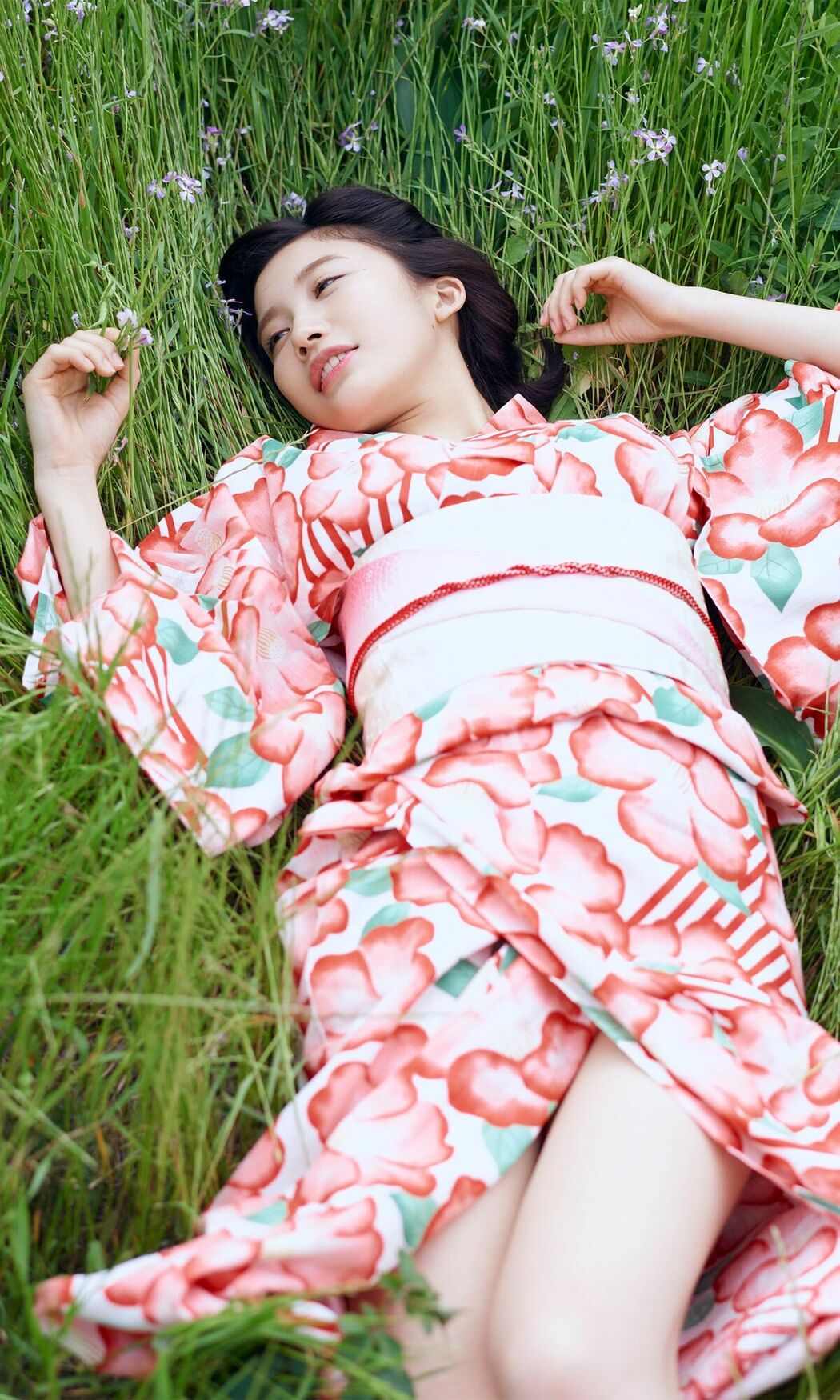 JP Yuka Ogura 小倉優香 – デジタル写真集 Yuka in Japan-izu- 週プレ PHOTO BOOK (51P)