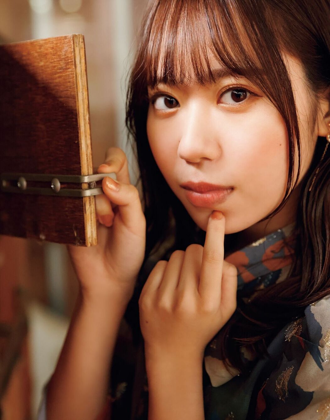 JP Sayuri Date 伊達さゆり – フォト And インタビューブック 置いてきた傘と地 Part01 (64P)
